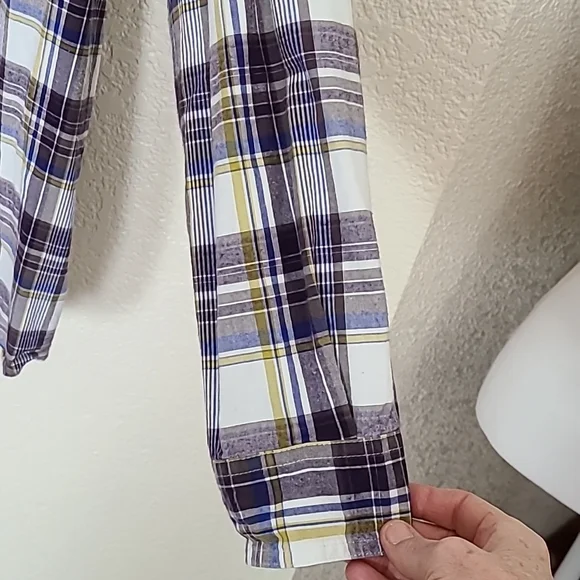 Men's Columbia button down shirt, XL, EUC - Picture 5 of 11